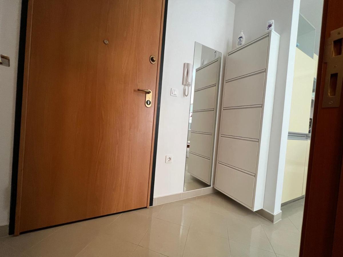 شقة Apartman Ruza بولا المظهر الخارجي الصورة